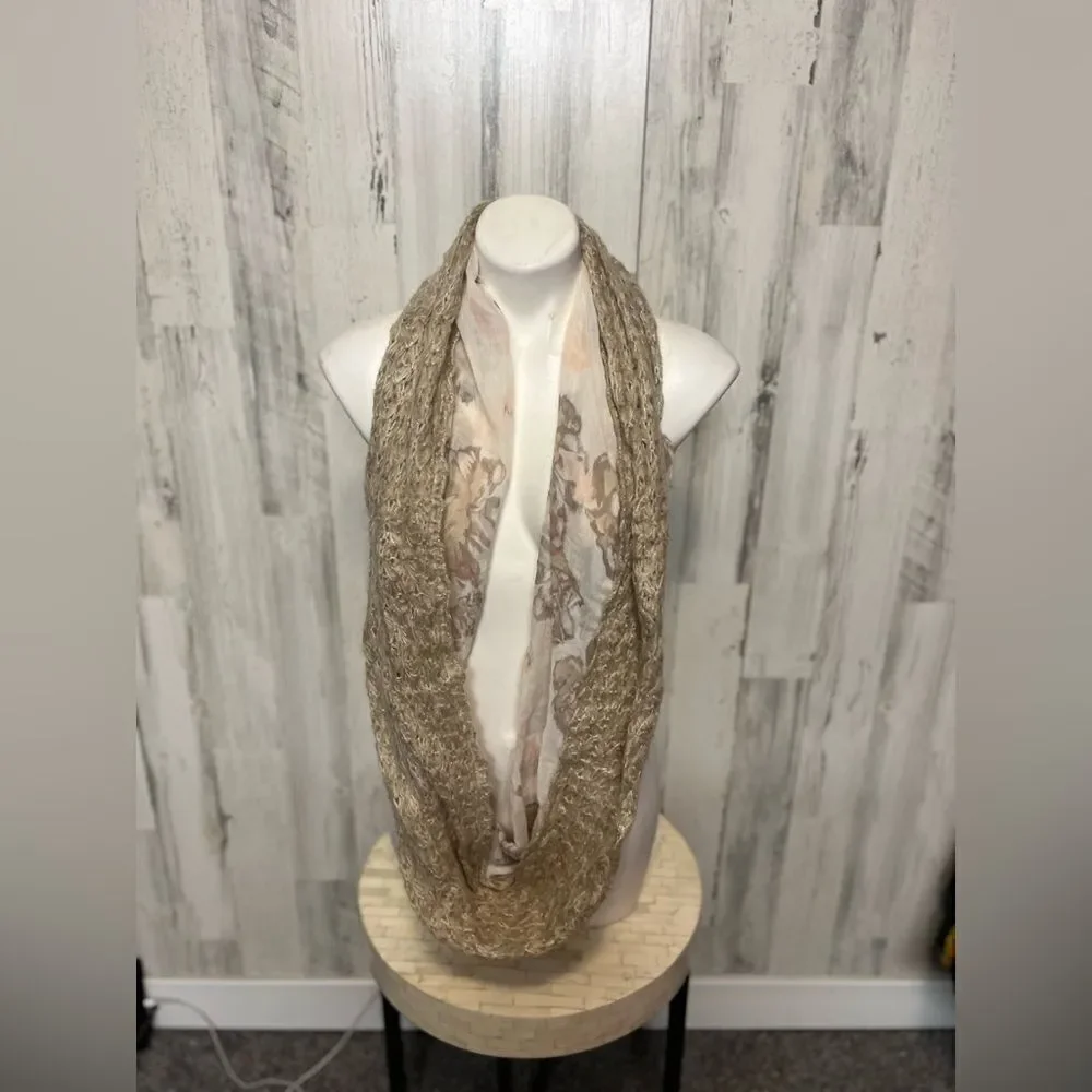 Infinity scarf